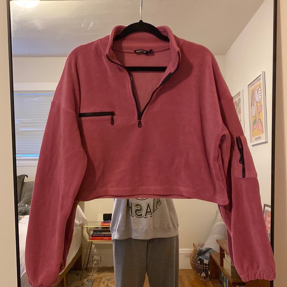 Nasty gal cropped pink fleece